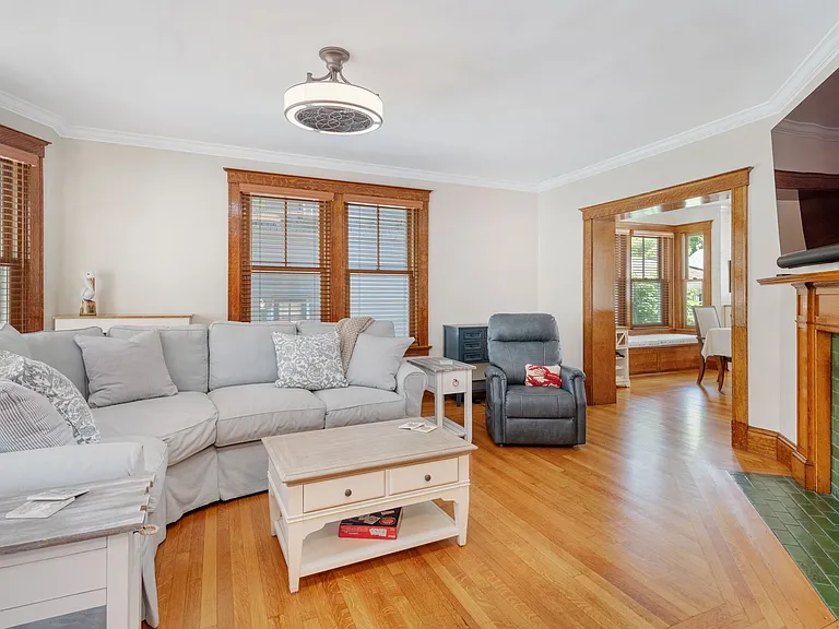 8 Bush St — Photo 13