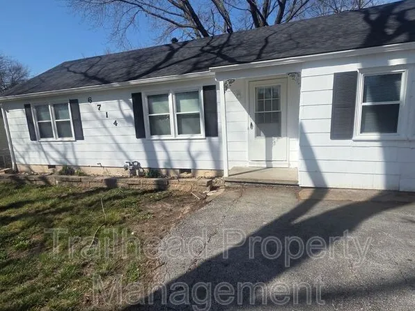6714 Richmond Ave, Kansas City, MO 64133