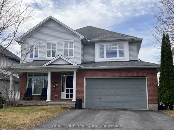 517 Overland Dr, Ottawa, ON K2S 0C2