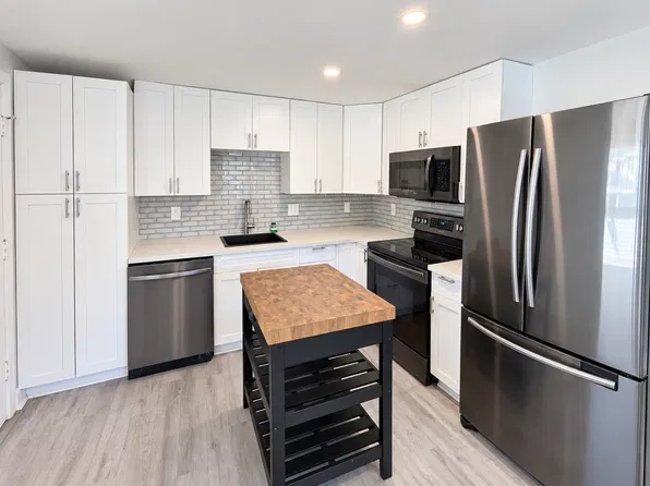 3309 W Kennedy Blvd #D, Tampa, FL 33609