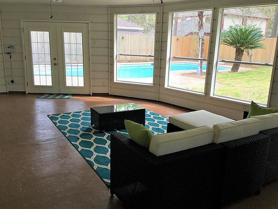 1st image of 5323 Lodge Creek Dr