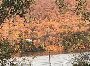 6 Old State Rd TRLR 80, Highland Falls, NY 10928