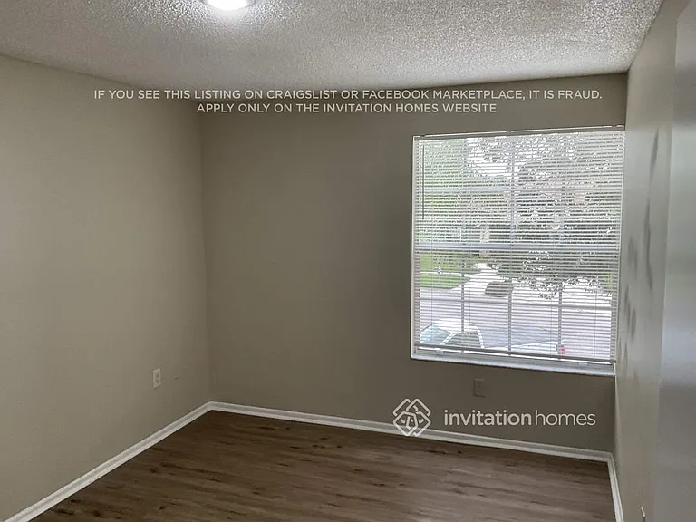 12006 W Pond Way — Photo 13