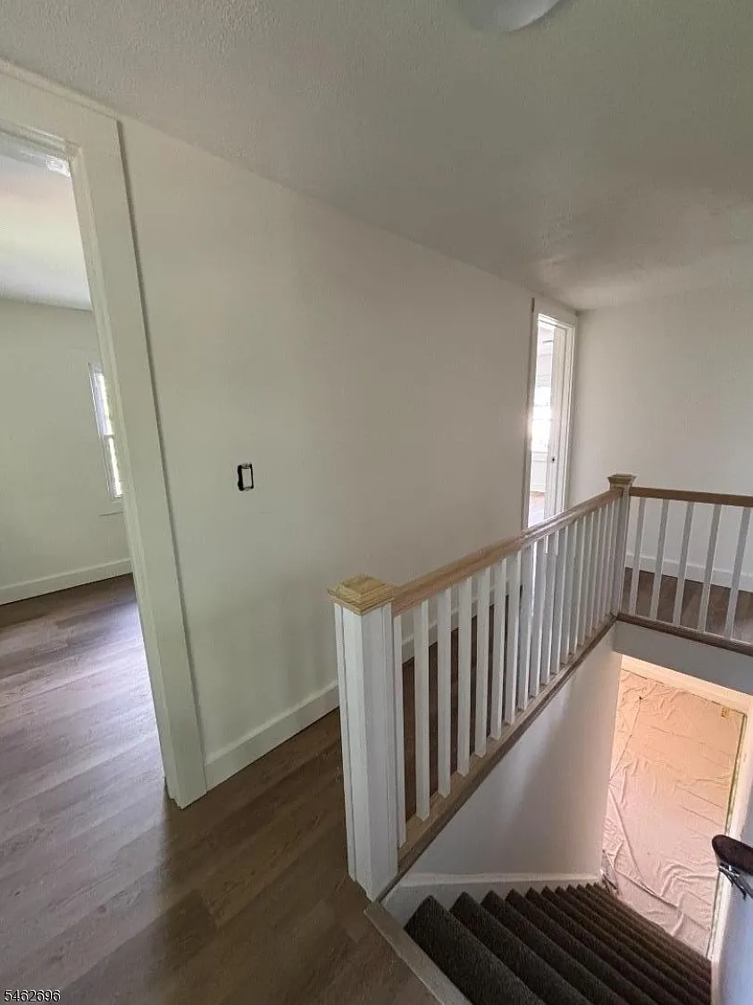 3 bed, 1.0 bath, $2,750 — Photo 4