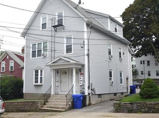 32 Highland St, Pawtucket, RI 02860