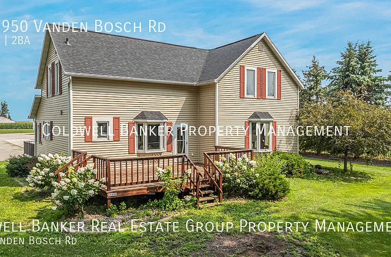N3950 Vanden Bosch Rd — Photo 1