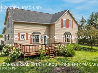 N3950 Vanden Bosch Rd, Freedom, WI 54130