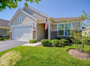 990 Laguna Ln, Hampshire, IL 60140