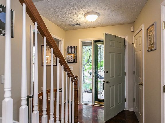 4th image of 1233 Speculator Ct