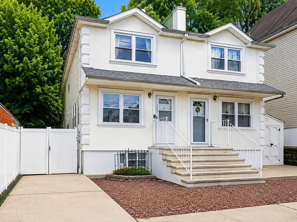 137 Lafayette Ave #1, Staten Island, NY 10301
