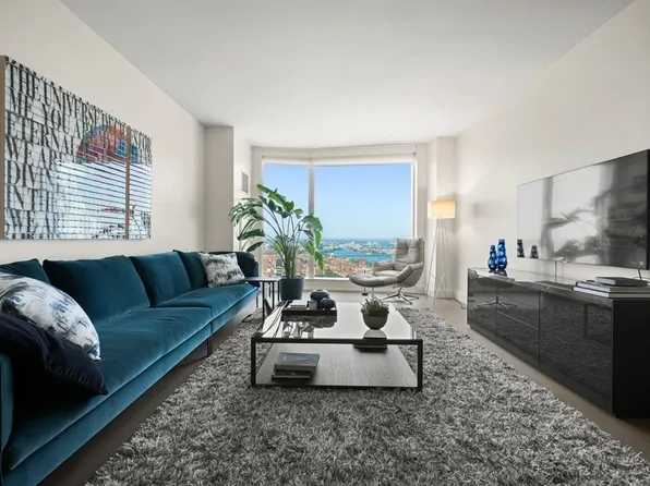 240 Devonshire St #5903, Boston, MA 02110