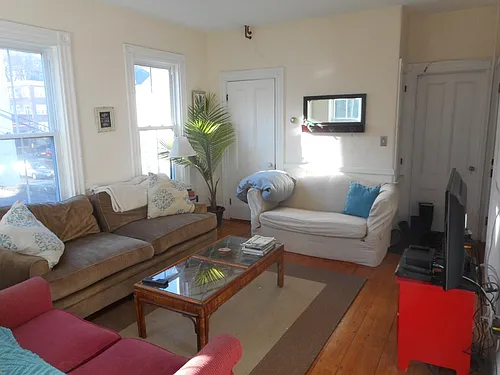9 Anson St #2 Photo 1