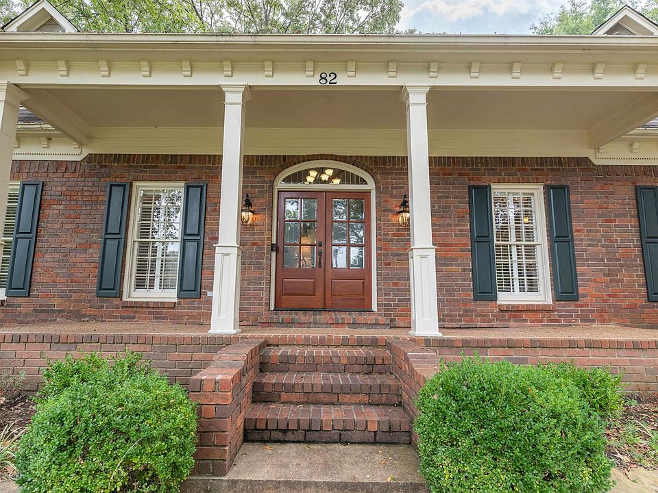 1st image of 82 Plantation Woods Cv