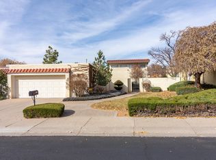 9631 Village Grn NE, Albuquerque, NM 87111