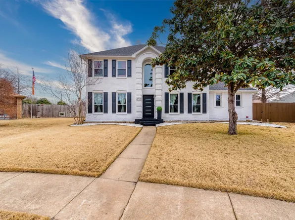 2702 Kingsbury Dr, Garland, TX 75040