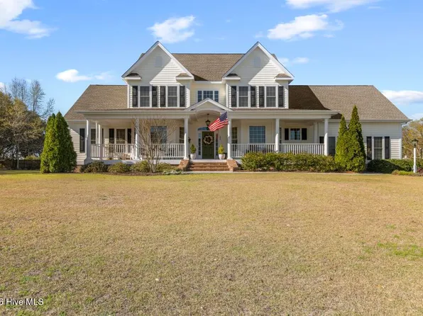 100 Grey Moss Court, Hampstead, NC 28443
