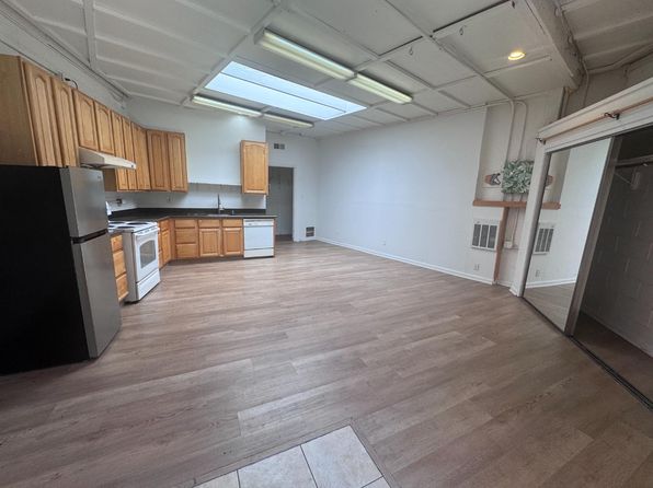 10 Park St Unit 1