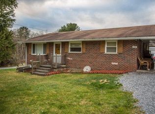 288 S And Mills Rd, Shady Spring, WV 25918