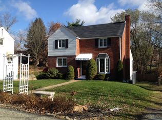 377 Woodcliff Cir, Pittsburgh, PA 15243