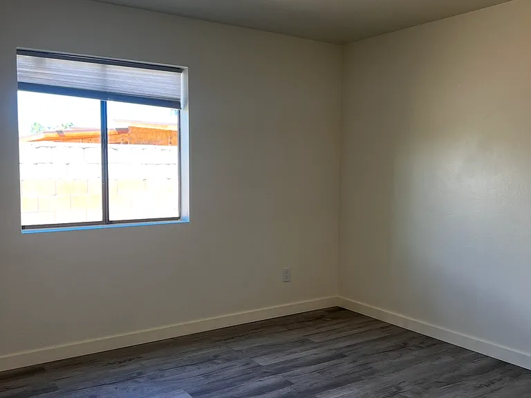 3420 S Clark Ave #2 — Photo 11