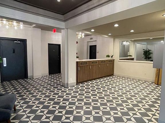 5th image of 1669 Columbia Rd NW APT 215