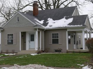 1216 Cambridge Dr, Kalamazoo, MI 49001