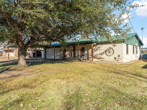 98 County Road 43800, Paris, TX 75462