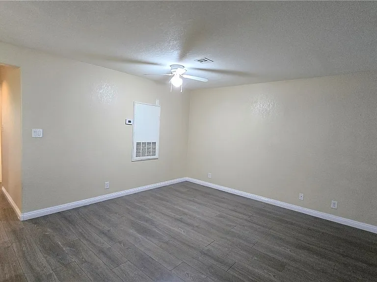 5002 S Rainbow Blvd #103 — Photo 2