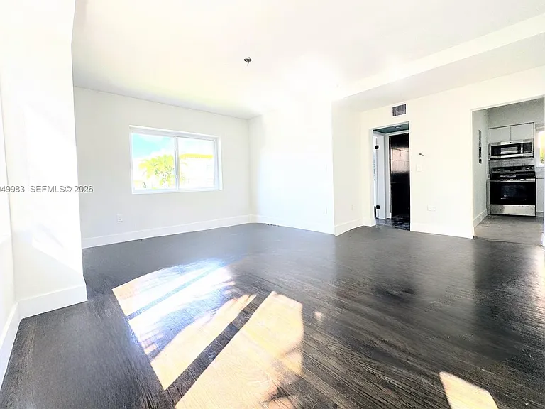 7325 Byron Ave #8 — Photo 8