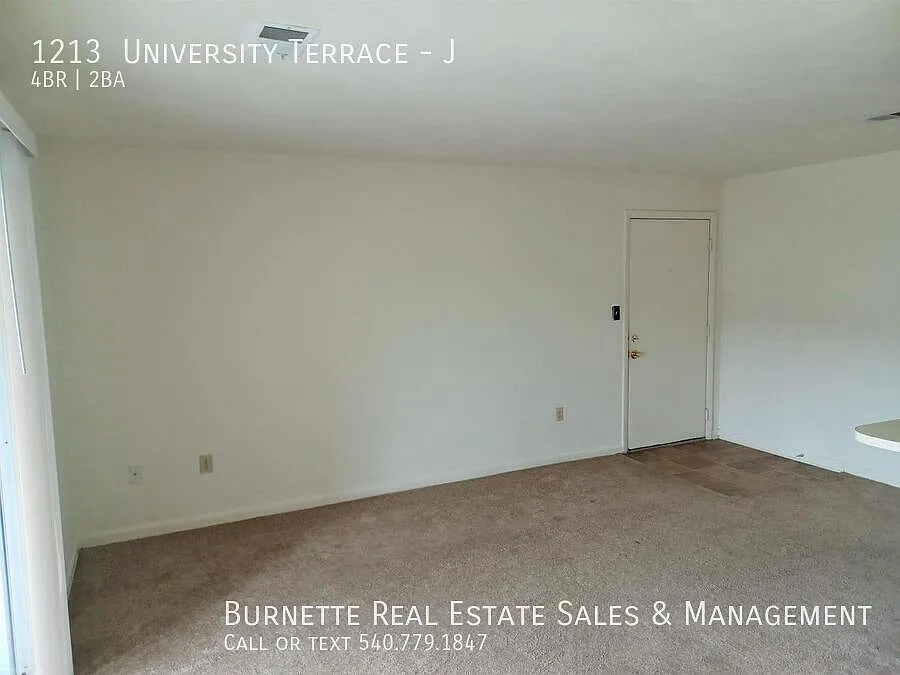1213J University Terrace — Photo 3