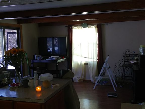 2nd image of 10410 Fairhaven Ct
