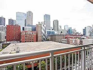 1 bed, 800 sqft, $2,500 — Photo 2