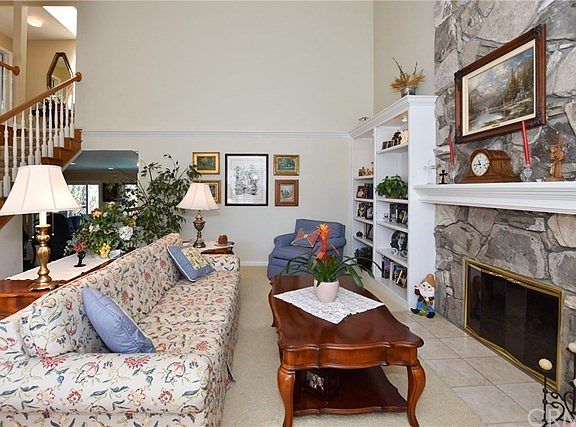 5th image of 4509 Ironwood Ave
