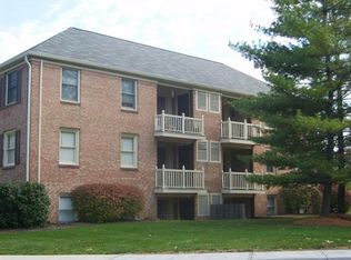 965 Manor Ln APT B, Columbus, OH 43221