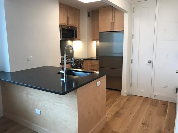 201 East 86th Street image 1 of 17