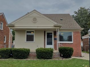 15642 Euclid Ave, Allen Park, MI 48101