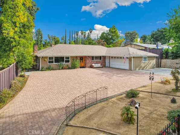 1317 S Center St, Redlands, CA 92373