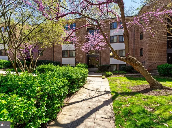 1540 Northgate Sq APT 21B, Reston, VA 20190