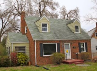 2947 Cove Rd NW, Roanoke, VA 24017