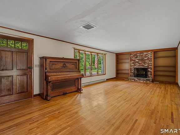 4th image of 61 Salem Road