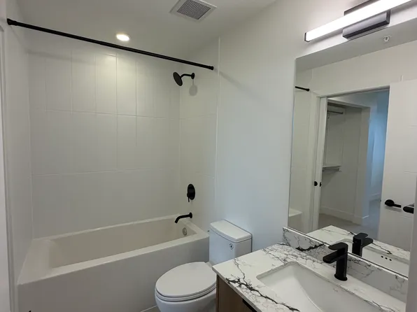 20769 Fraser Hwy, Langley, BC