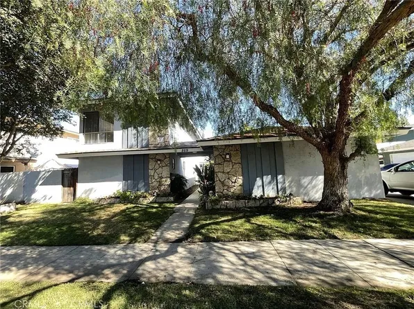 869 N Mallard St, Orange, CA 92867