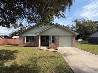 1433 Paul Caswell Blvd, Hinesville, GA 31313