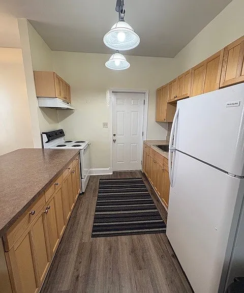 665 Oak Hill Ave #3 — Photo 7
