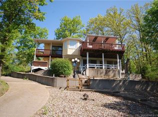 240 Tropical Trail Dr, Sunrise Beach, MO 65079