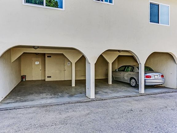 5th image of 7137 Soquel Dr APT A