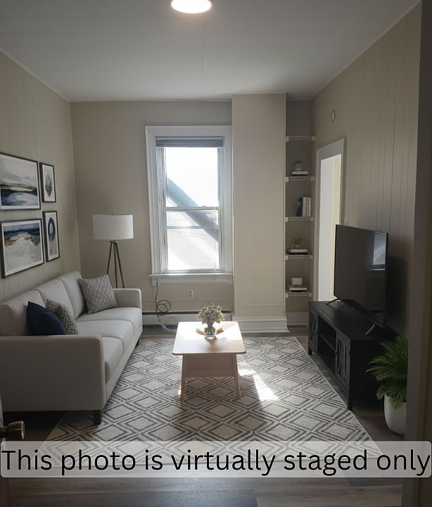 For Rent: $1350