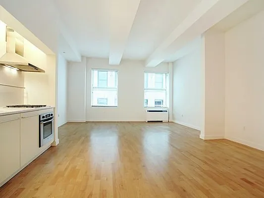 Sold by Sotheby's International Realty | media 1