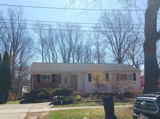 9807 Arbor Hill Dr, Silver Spring, MD 20903