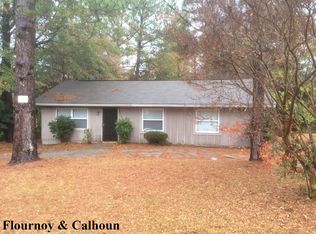 5497 Woodgate Dr, Columbus, GA 31907